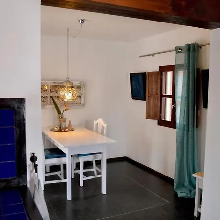 Casa Hibisco Mit Schoenem Garten By Interhome Appartement *