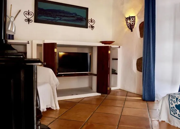 Casa Hibisco Mit Schoenem Garten By Interhome Appartement *