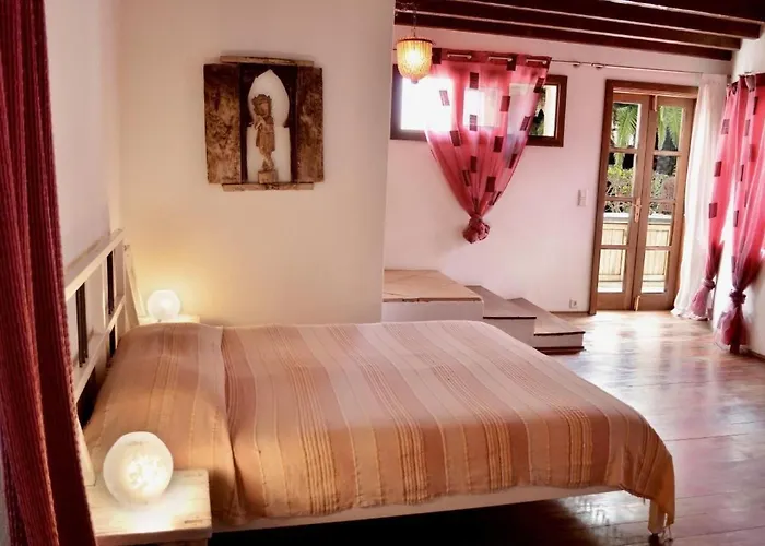 Casa Hibisco Mit Schoenem Garten By Interhome Appartement Uga